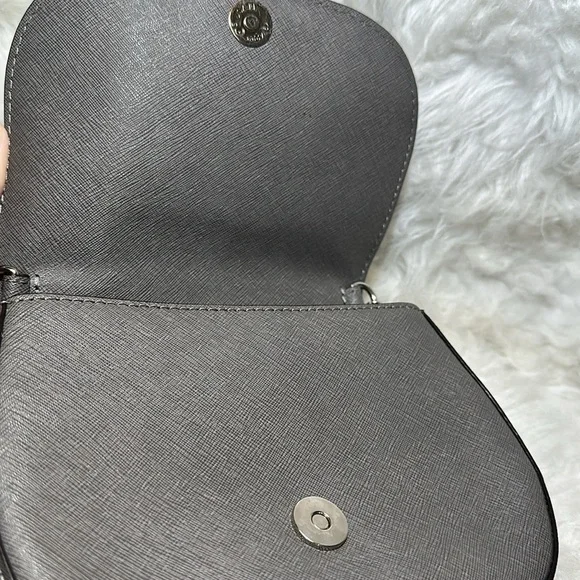 MICHAEL Michael KORS Saffiano Leather Shoulder Bag - Picture 4 of 16